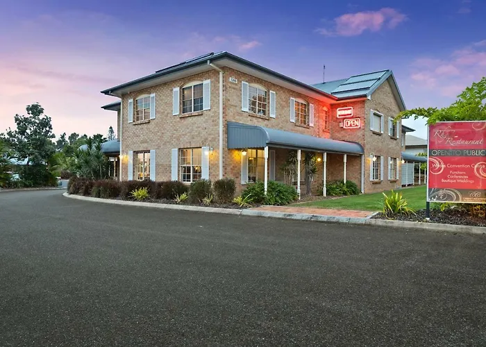 Coopers Colonial Motel