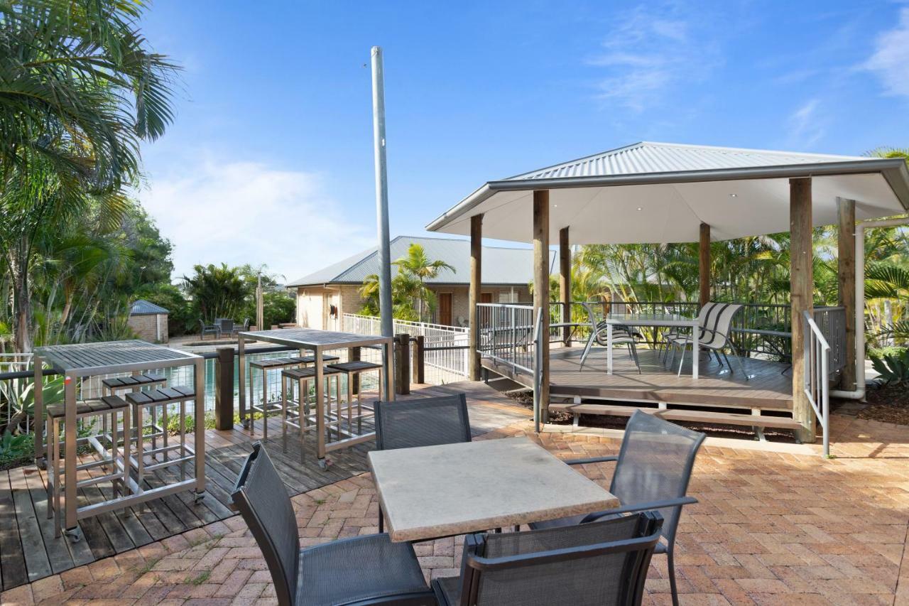 Coopers Colonial Motel 3*